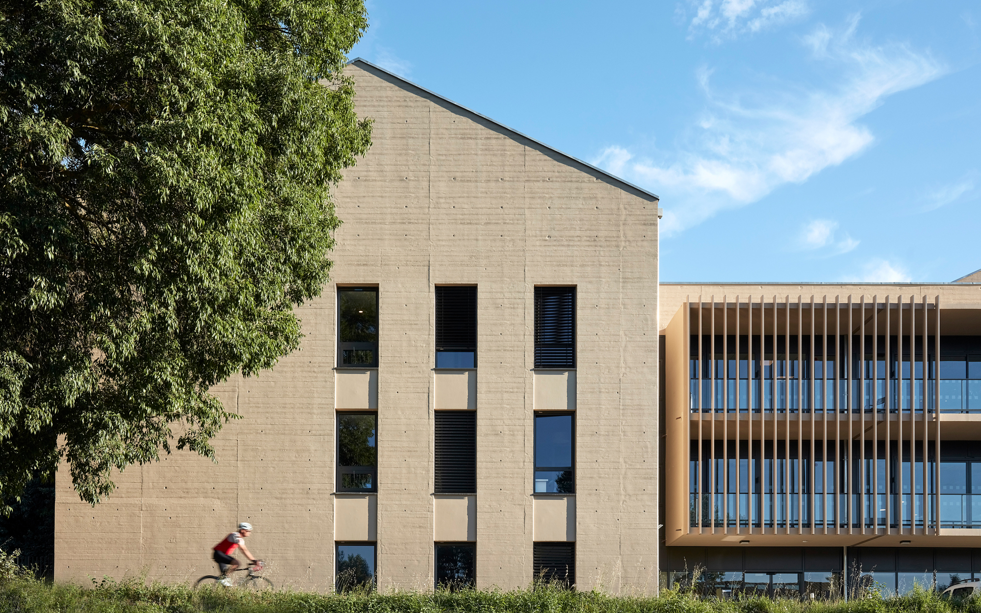 CBXS architectes à Lyon - Grand Angle architecture, gymnase